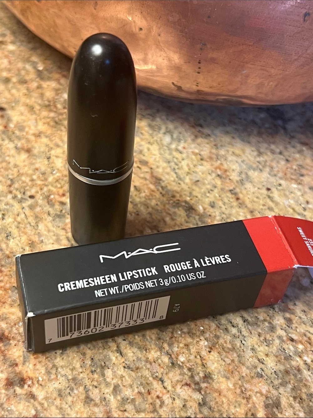 MAC Cosmetics Cremesheen Lipstick - Red
